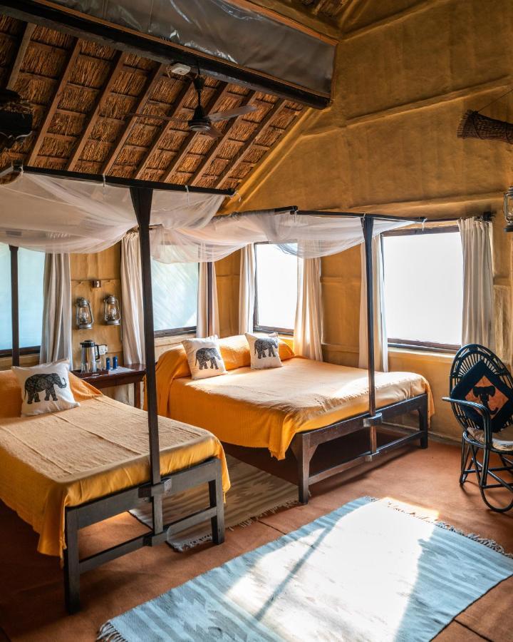 Tiger Tops Karnali Lodge Bardiya المظهر الخارجي الصورة